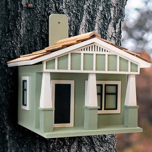 Birdhouse, Alameda Bungalow Cottage www.wingandhive.com